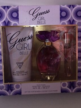 Guess Girl Belle Gift Set - Purple and Gold Accents